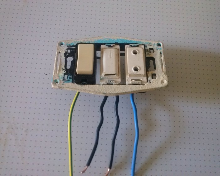 Como Sacar Enchufe De Un Interruptor